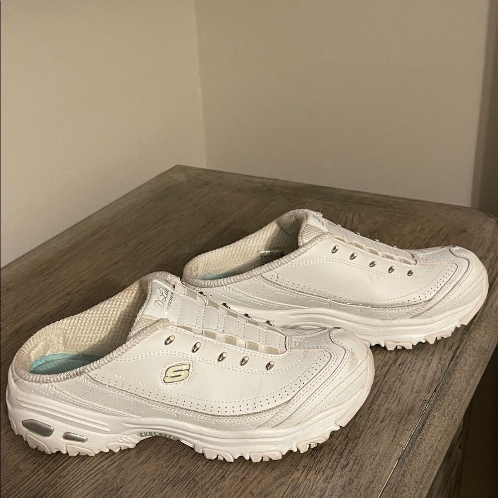 Skechers Women's Cream Mules